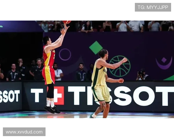 中国男篮迎战世界强队,全力冲击巴黎奥运资格赛,备战热身赛展现实力 中国男篮迎战世界强队,全力冲击巴黎奥运资格赛,备战热身赛展现实力