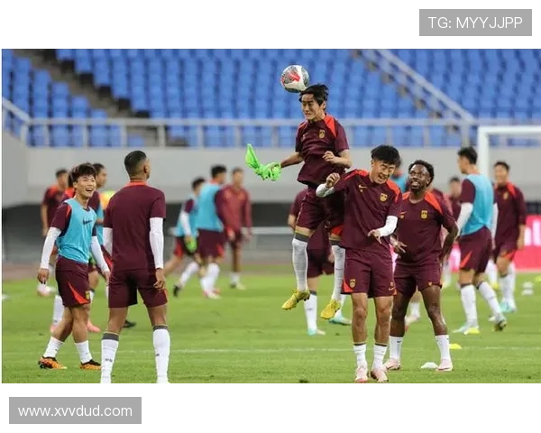 中国足球联赛迎来新赛季多支劲旅补强阵容 突破性引援备受期待 中国足球联赛迎来新赛季多支劲旅补强阵容 突破性引援备受期待