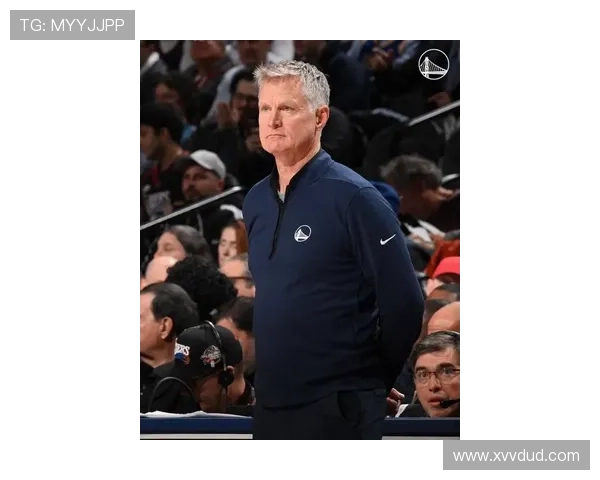 勇士队赛季初表现不佳 主帅科尔呼吁球员加快调整步伐 勇士队赛季初表现不佳 主帅科尔呼吁球员加快调整步伐