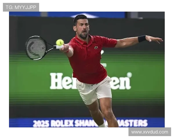 网球大师赛精彩对决激烈开赛 新星崭露头角迎接挑战